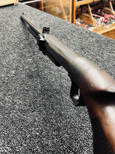 Load image into Gallery viewer, Collectible 1907 BSA Lincoln Jeffries Improved Model D .177 - L-Prefix