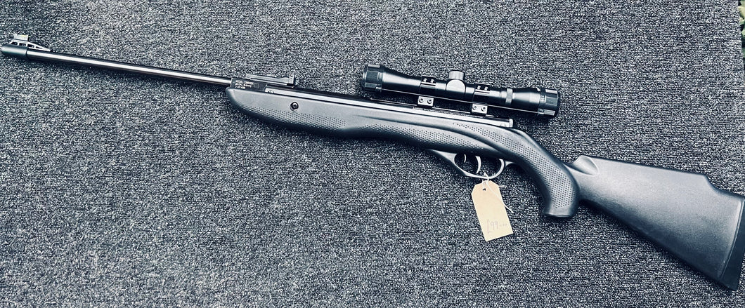 Pre-owned Crosman Phantom .22 Synthetic