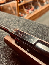 Load image into Gallery viewer, Pre-owned Theoben Evolution Thumbhole .177 TB19038
