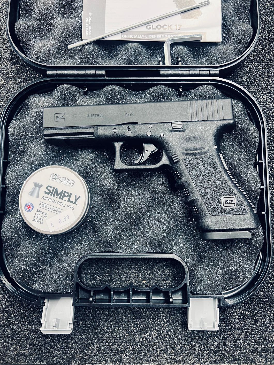 Preowned Umarex Glock 17 Dual
